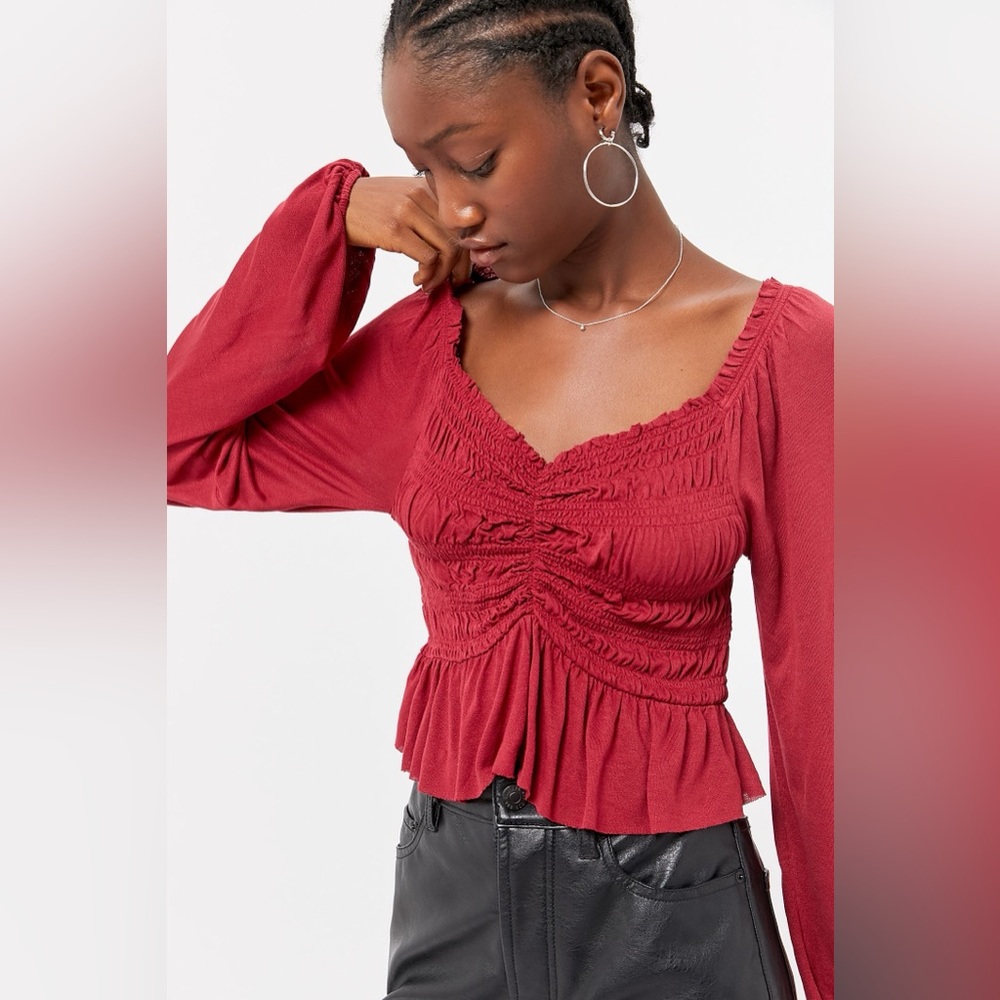 Urban Outfitters NWT Raspberry Red Cropped Blouse Size Medium